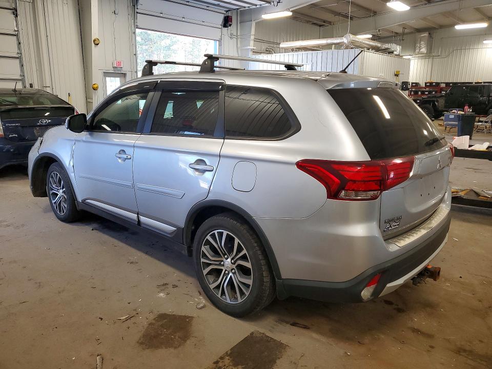 2016 Mitsubishi Outlander მანქანა იყიდება აუქციონზე, vin: JA4AZ3A35GZ002041, აუქციონის ნომერი: 52554936
