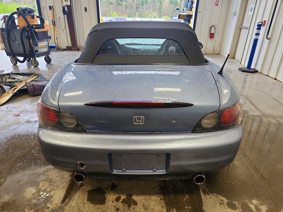 53692576 :رقم المزاد ، JHMAP11472T002562 vin ، 2002 Honda S 2000 مزاد بيع