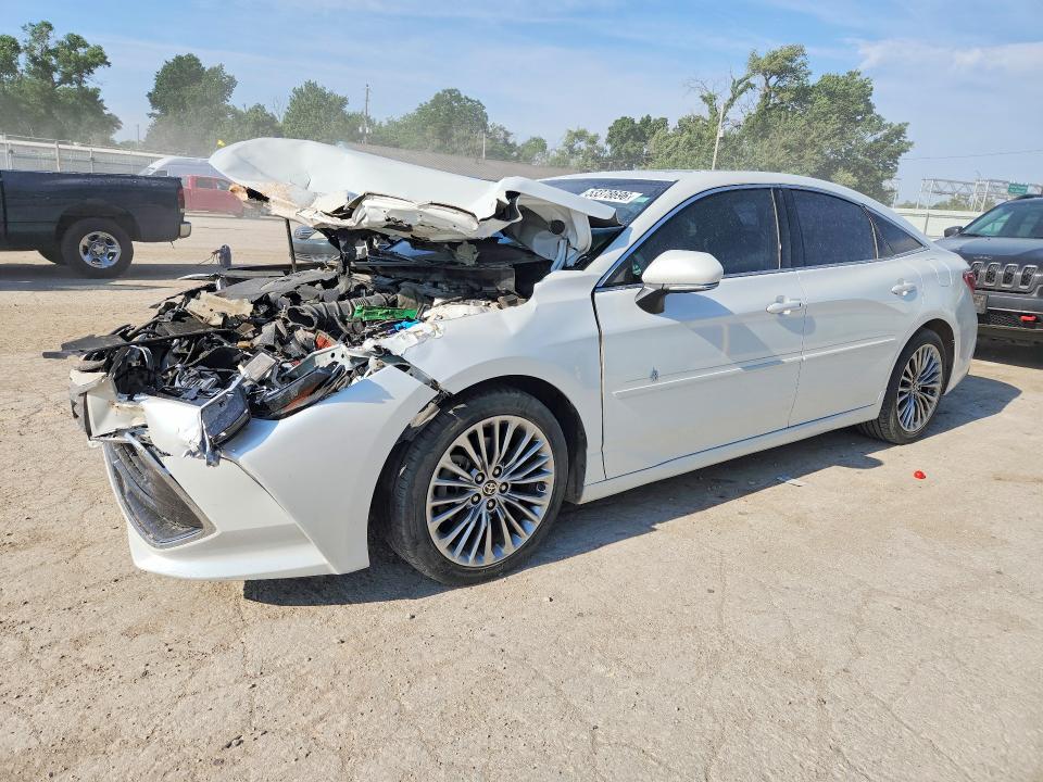 53378696 :رقم المزاد ، 4T1DZ1FB1MU061776 vin ، 2021 Toyota Avalon مزاد بيع