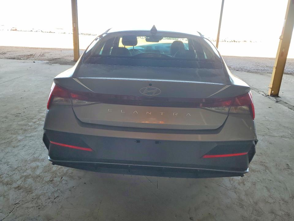 Продажа на аукционе авто 2025 Hyundai Elantra, vin: KMHLL4DG1SU081150, номер лота: 54948026