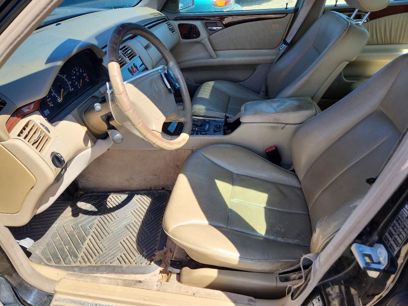 1998 Mercedes-benz E მანქანა იყიდება აუქციონზე, vin: WDBJF65F6WA621456, აუქციონის ნომერი: 52718766