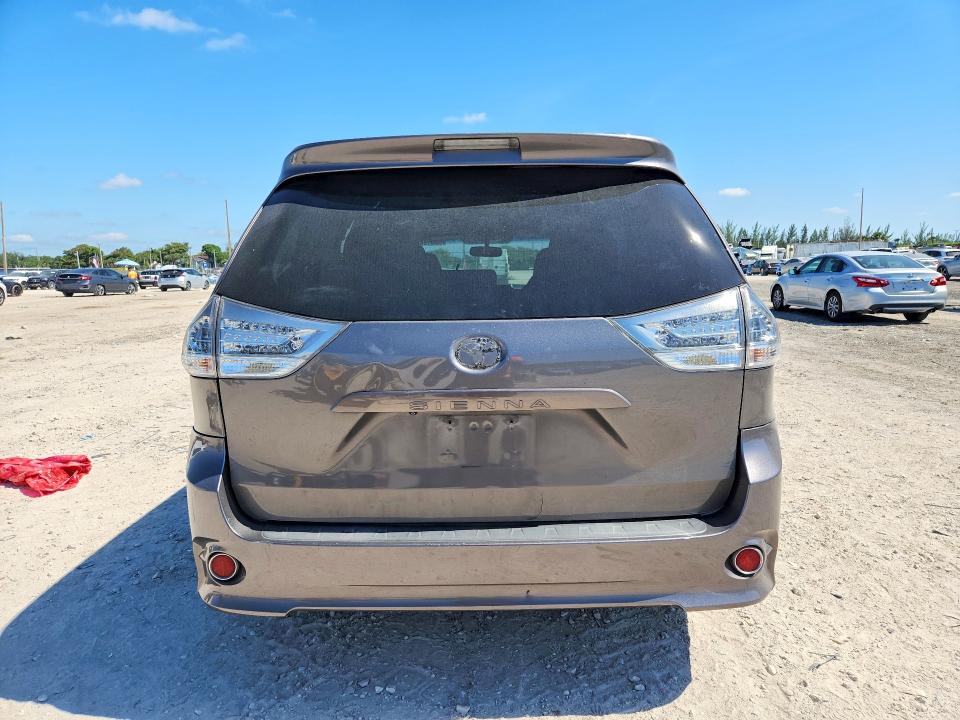 2015 Toyota Sienna მანქანა იყიდება აუქციონზე, vin: 5TDXK3DC5FS647885, აუქციონის ნომერი: 53012686