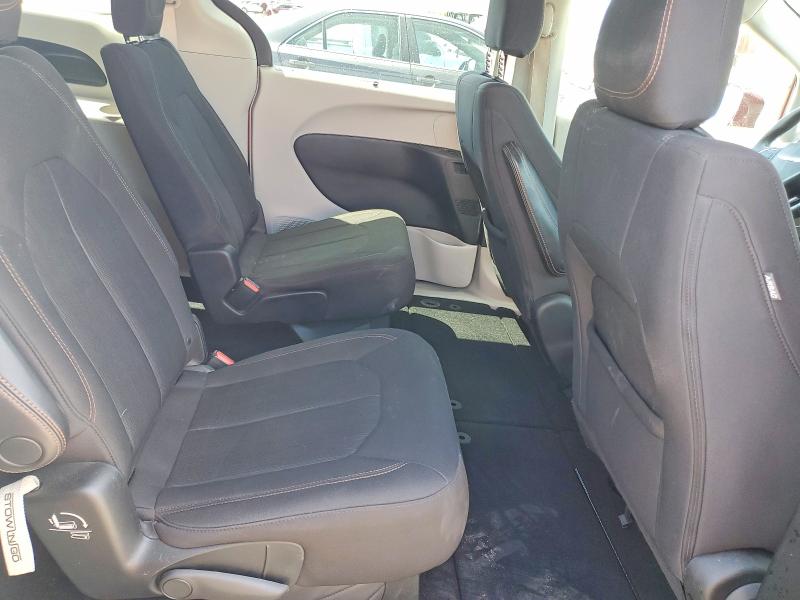 Продаж на аукціоні авто 2018 Chrysler Pacifica, vin: 2C4RC1FGXJR126186, номер лоту: 53059886