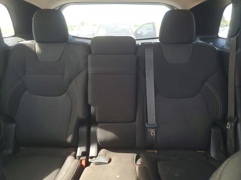 52482506 :رقم المزاد ، 1C4PJMCB3FW739076 vin ، 2015 Jeep Cherokee مزاد بيع