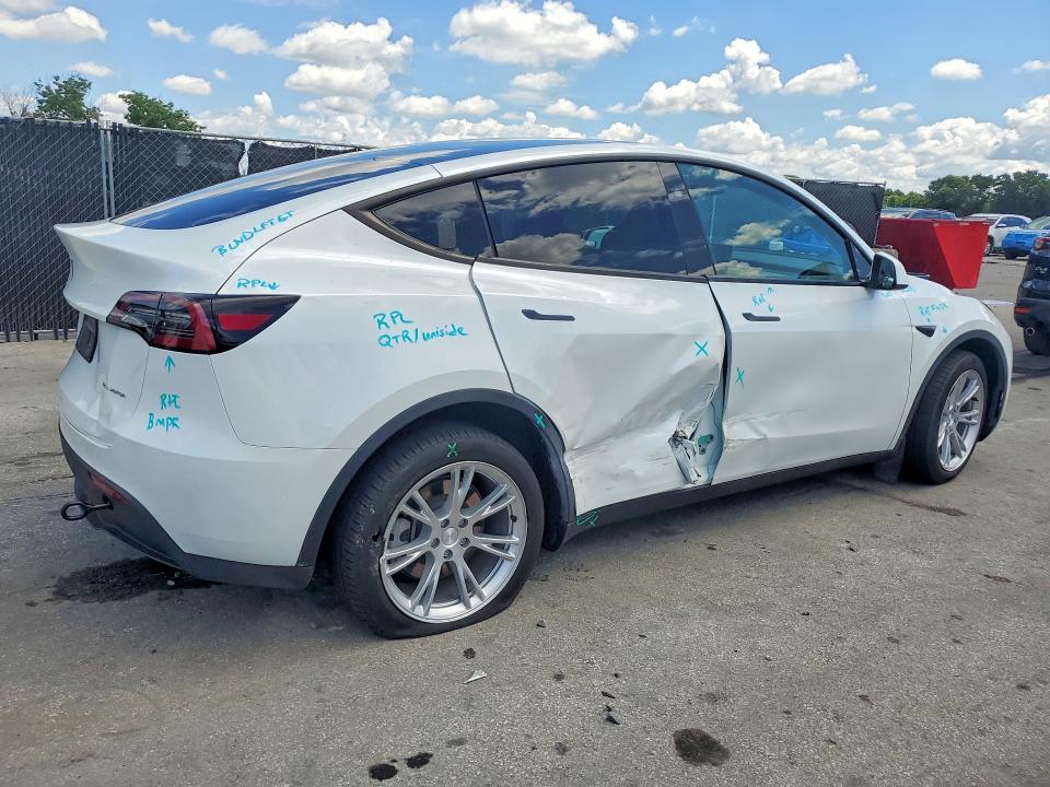 Продажа на аукционе авто 2024 Tesla Model Y, vin: 7SAYGDEE4RA257574, номер лота: 53232466