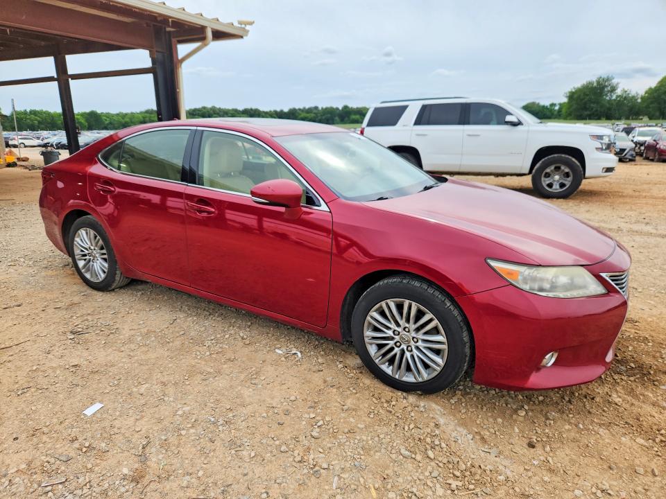 53318946 :رقم المزاد ، JTHBK1GG3D2056910 vin ، 2013 Lexus Es مزاد بيع