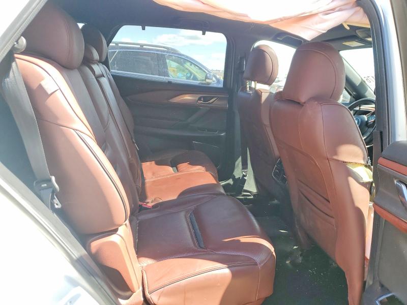 Продажа на аукционе авто 2018 Mazda Cx-9, vin: JM3TCBEY0J0226031, номер лота: 53325176
