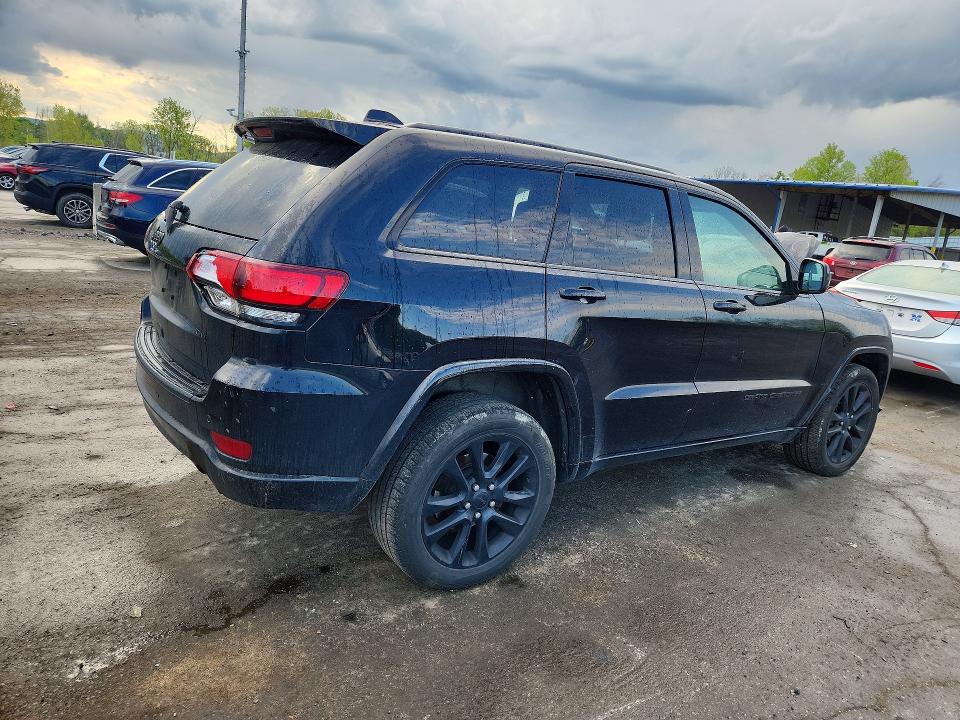 Продажа на аукционе авто 2020 Jeep Grand Cherokee, vin: 1C4RJFAGXLC207582, номер лота: 52405896