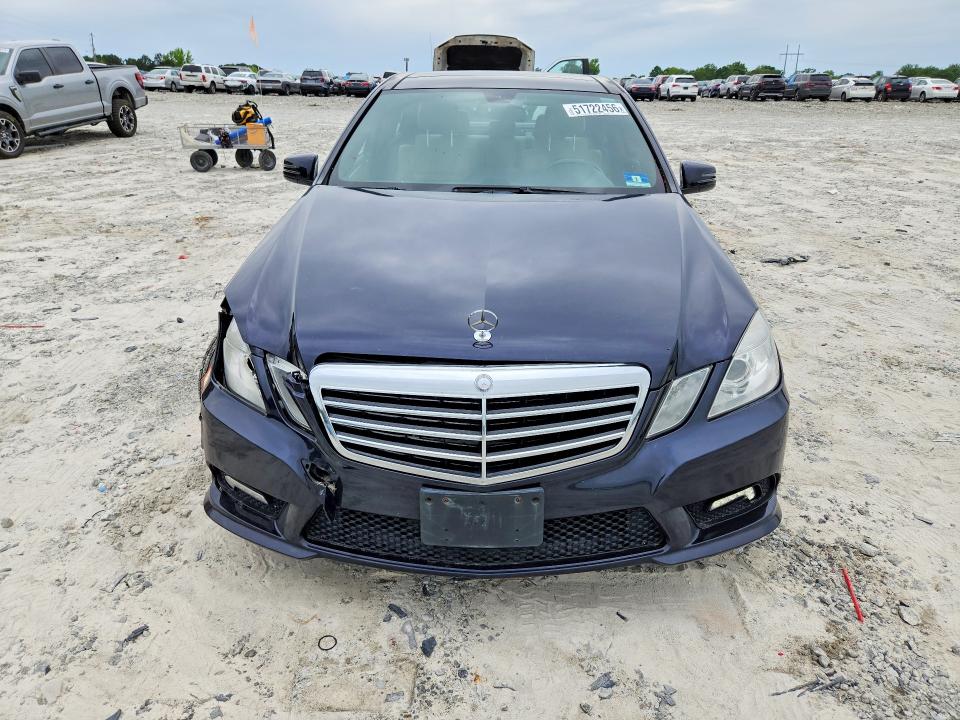 51722456 :رقم المزاد ، WDDHF8HB4BA271216 vin ، 2011 Mercedes-benz E مزاد بيع