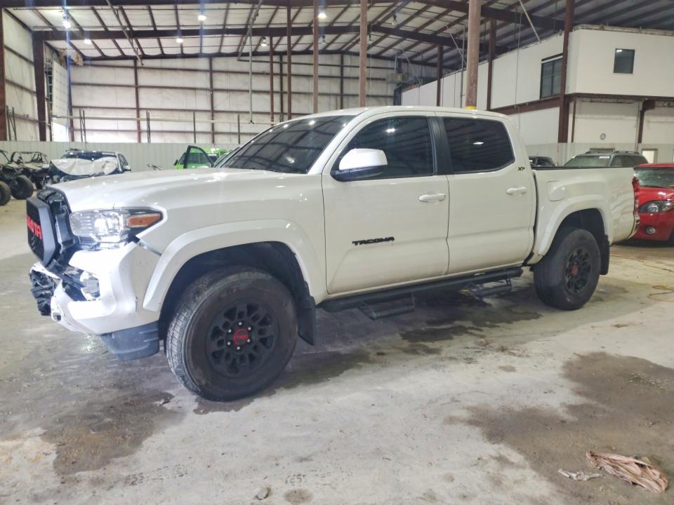 Продаж на аукціоні авто 2022 Toyota Tacoma, vin: 3TYCZ5AN9NT093684, номер лоту: 54444096
