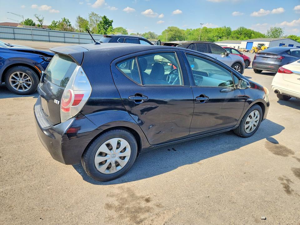 2012 Toyota Prius C მანქანა იყიდება აუქციონზე, vin: JTDKDTB35C1019700, აუქციონის ნომერი: 54239926