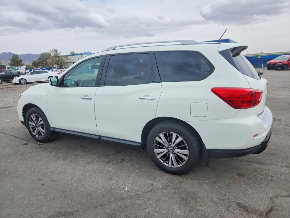 Продажа на аукционе авто 2018 Nissan Pathfinder, vin: 5N1DR2MM5JC626946, номер лота: 52614526
