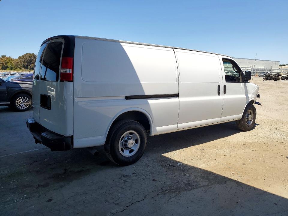 2020 Chevrolet Express G2500 მანქანა იყიდება აუქციონზე, vin: 1GCWGBFG5L1201283, აუქციონის ნომერი: 54174986