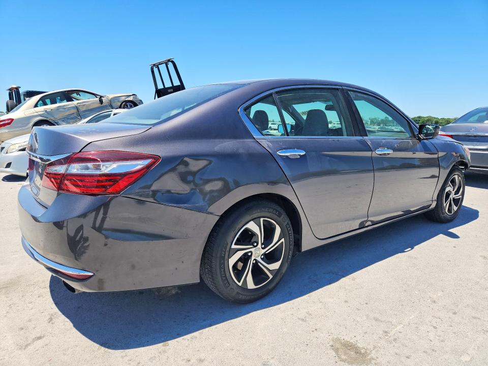 Продаж на аукціоні авто 2017 Honda Accord, vin: 1HGCR2F39HA262557, номер лоту: 53815516