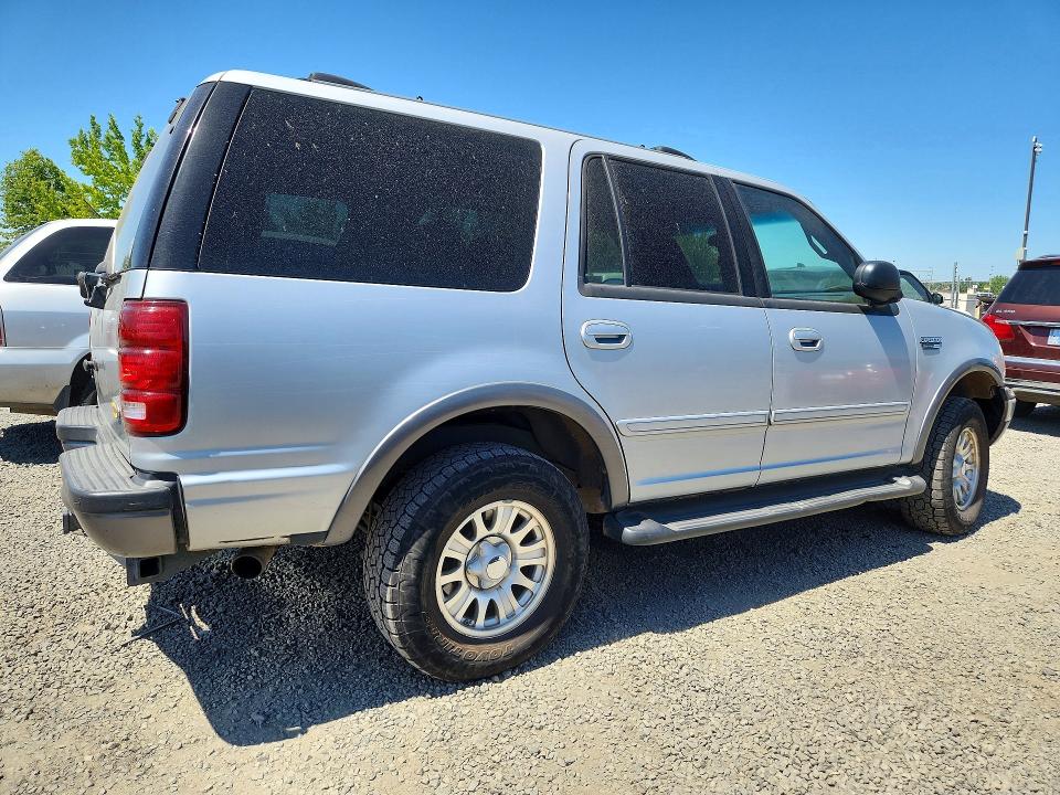 54292346 :رقم المزاد ، 1FMPU16L0YLB77986 vin ، 2000 Ford Expedition مزاد بيع