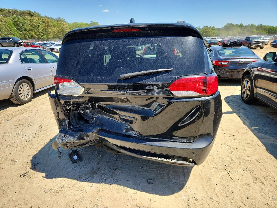 2018 Chrysler Pacifica მანქანა იყიდება აუქციონზე, vin: 2C4RC1BG4JR260262, აუქციონის ნომერი: 52135836
