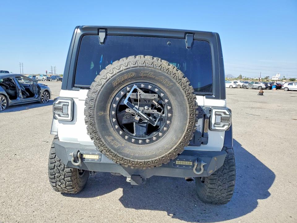 2018 Jeep Wrangler Unlimited მანქანა იყიდება აუქციონზე, vin: 1C4HJXFNXJW199309, აუქციონის ნომერი: 54208626