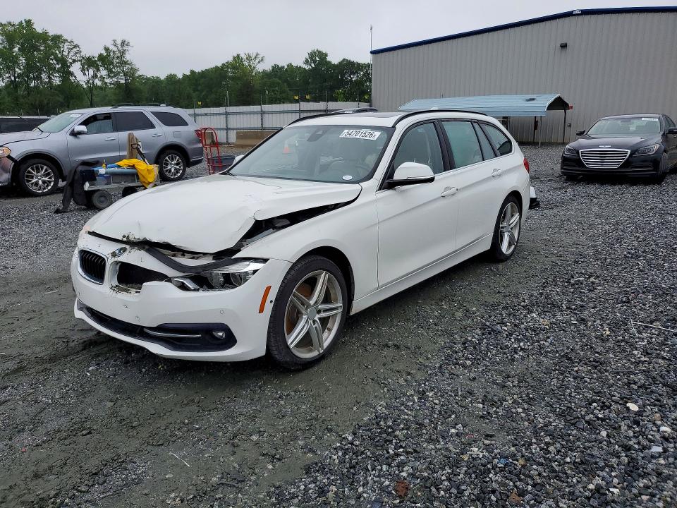 54701526 :رقم المزاد ، WBA8K3C38HA023176 vin ، 2017 Bmw 330 مزاد بيع