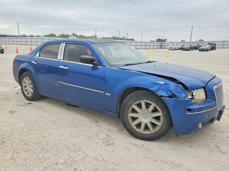 52547016 :رقم المزاد ، 2C3CA5CVXAH106195 vin ، 2010 Chrysler 300 مزاد بيع