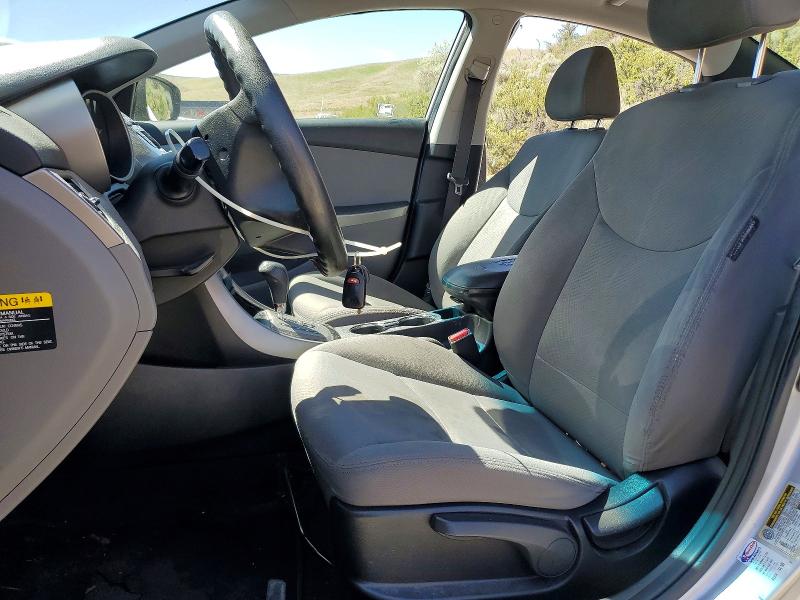 52251756 :رقم المزاد ، KMHDH4AE0DU685428 vin ، 2013 Hyundai Elantra مزاد بيع
