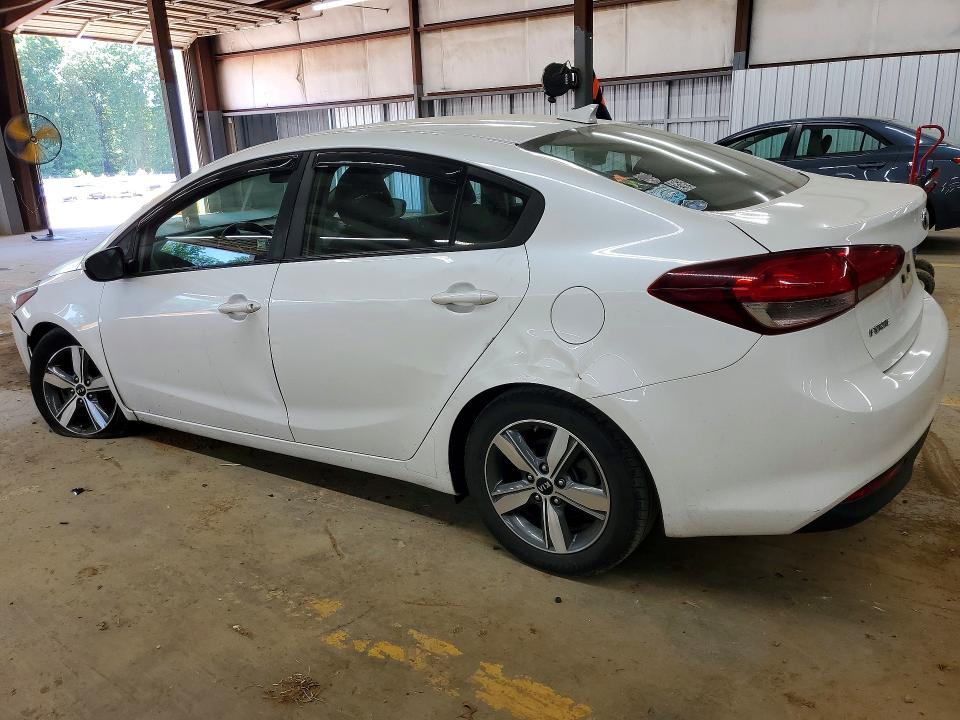 53708826 :رقم المزاد ، 3KPFL4A76JE219249 vin ، 2018 Kia Forte مزاد بيع