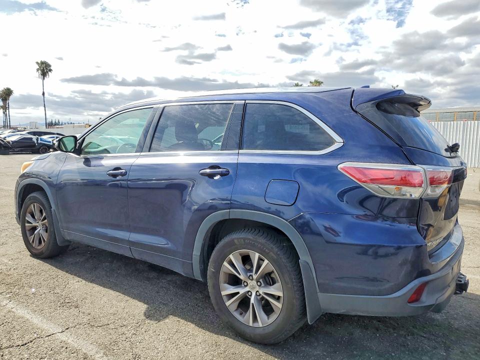 55218106 :رقم المزاد ، 5TDJKRFH3ES019680 vin ، 2014 Toyota Highlander مزاد بيع