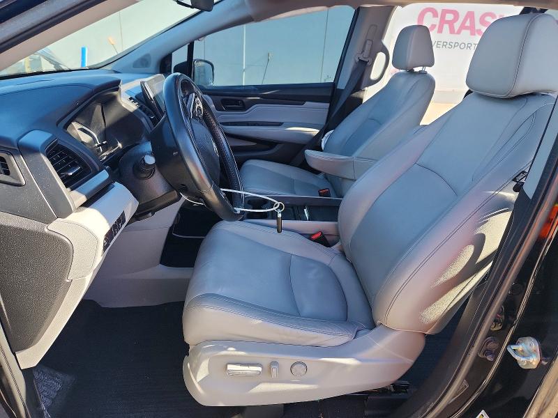 Продажа на аукционе авто 2018 Honda Odyssey, vin: 5FNRL6H81JB028856, номер лота: 52303426