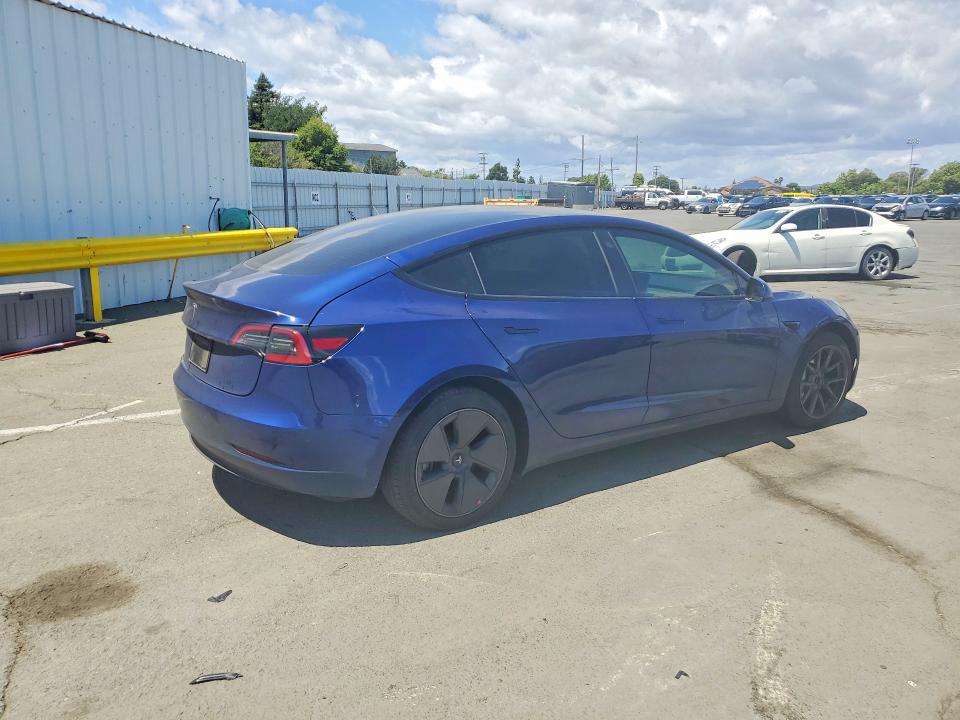 Продажа на аукционе авто 2023 Tesla Model 3, vin: 5YJ3E1EA9PF653783, номер лота: 54671266
