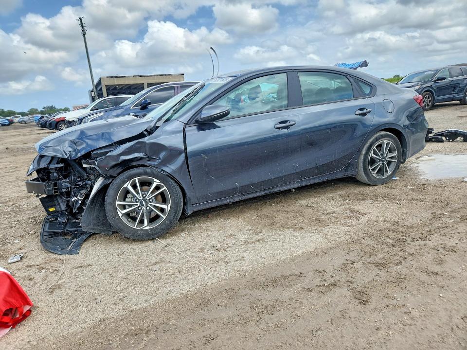Продаж на аукціоні авто 2023 Kia Forte, vin: 3KPF24AD0PE542164, номер лоту: 52221536