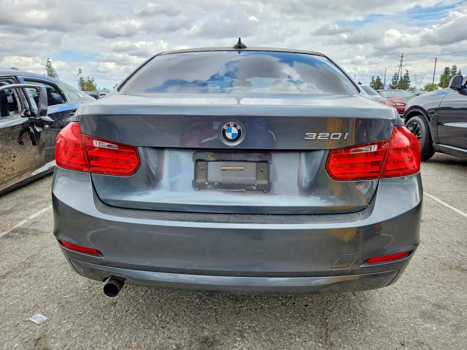Aukcja sprzedaży 2015 Bmw 320, vin: WBA3B1G59FNT04712, numer aukcji: 52451866