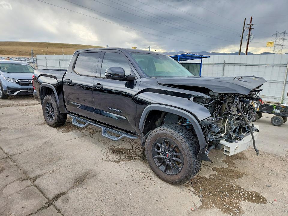 Продажа на аукционе авто 2023 Toyota Tundra, vin: 5TFJA5DB5PX110070, номер лота: 51136266