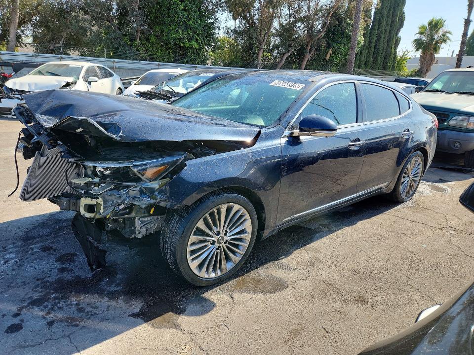 Продаж на аукціоні авто 2018 Kia Cadenza, vin: KNALC4J14J5104852, номер лоту: 50648916