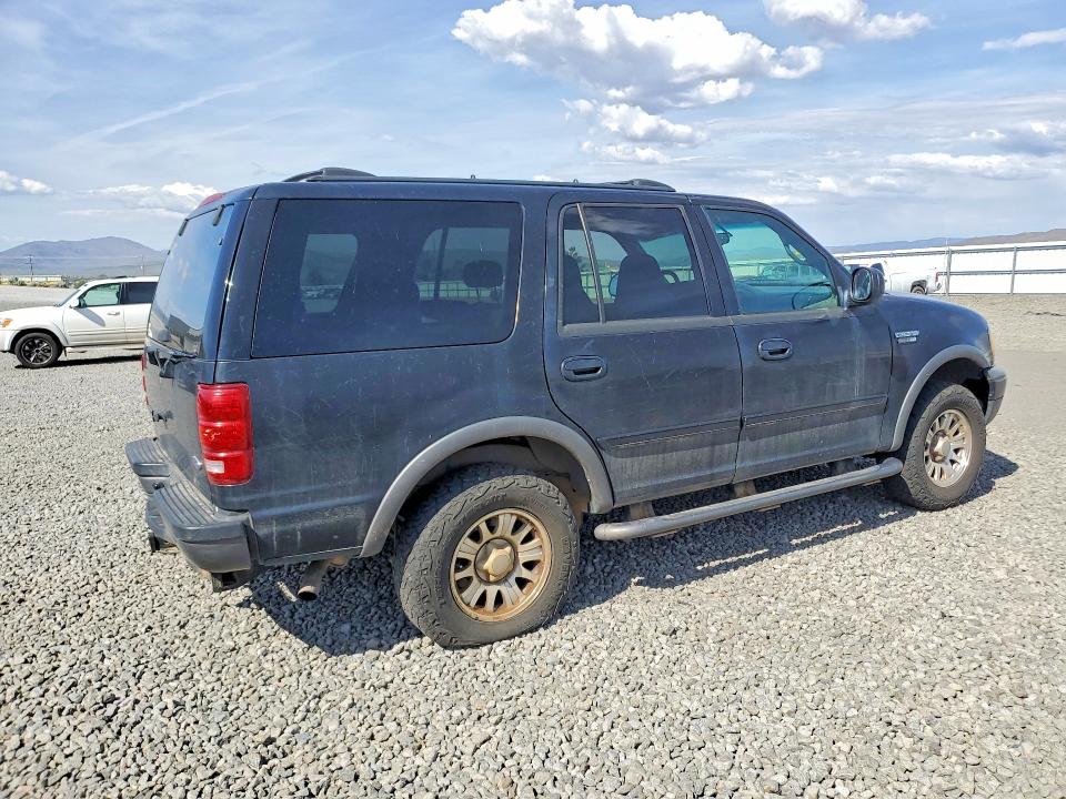 53492116 :رقم المزاد ، 1FMPU16L81LB61623 vin ، 2001 Ford Expedition مزاد بيع