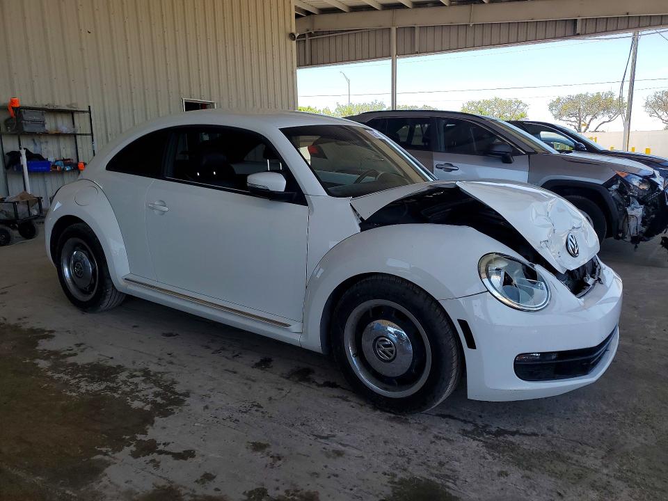 53159936 :رقم المزاد ، 3VWJX7AT9CM607515 vin ، 2012 Volkswagen Beetle مزاد بيع