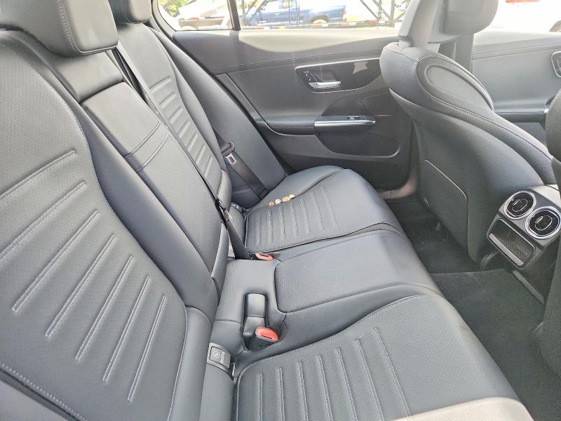 53734496 :رقم المزاد ، W1KAF4HB0PR129951 vin ، 2023 Mercedes-benz C مزاد بيع