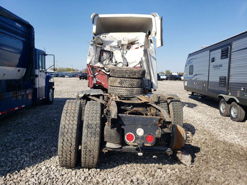 50048666 :رقم المزاد ، 1FUJA6CKX7LW52644 vin ، 2007 Freigliner Conventional مزاد بيع