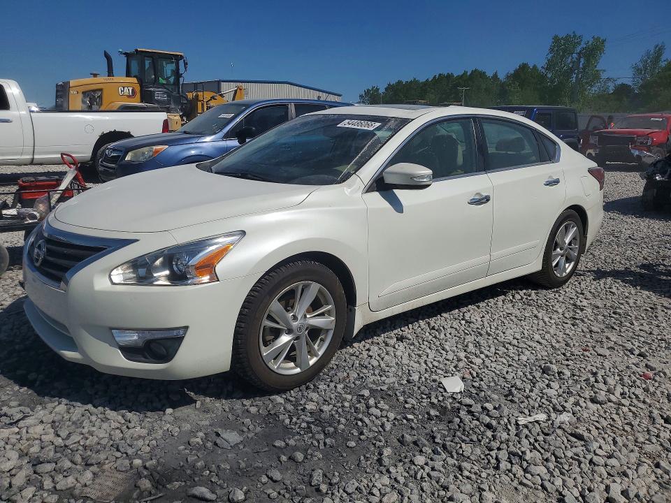2015 Nissan Altima მანქანა იყიდება აუქციონზე, vin: 1N4AL3AP2FN356766, აუქციონის ნომერი: 54486066