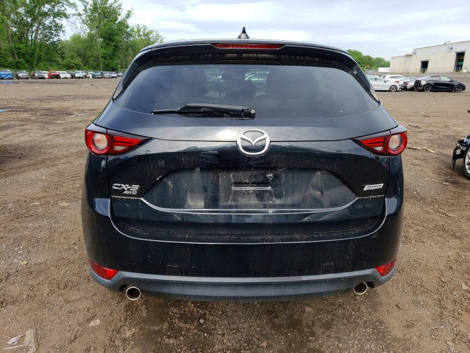 Продажа на аукционе авто 2018 Mazda Cx-5, vin: JM3KFBDM8J0318649, номер лота: 54776156