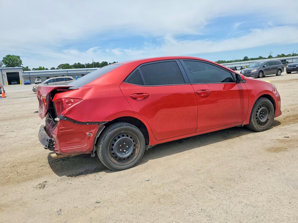 52712976 :رقم المزاد ، 5YFBURHE1HP644934 vin ، 2017 Toyota Corolla مزاد بيع