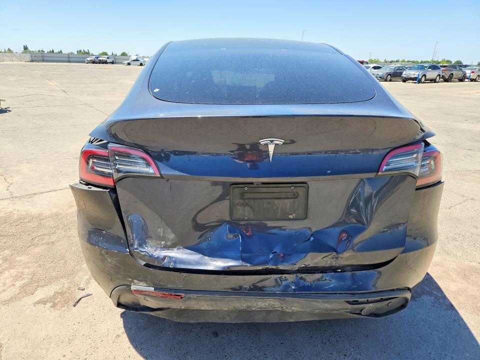2024 Tesla Model Y მანქანა იყიდება აუქციონზე, vin: 7SAYGDED9RF111519, აუქციონის ნომერი: 54890886