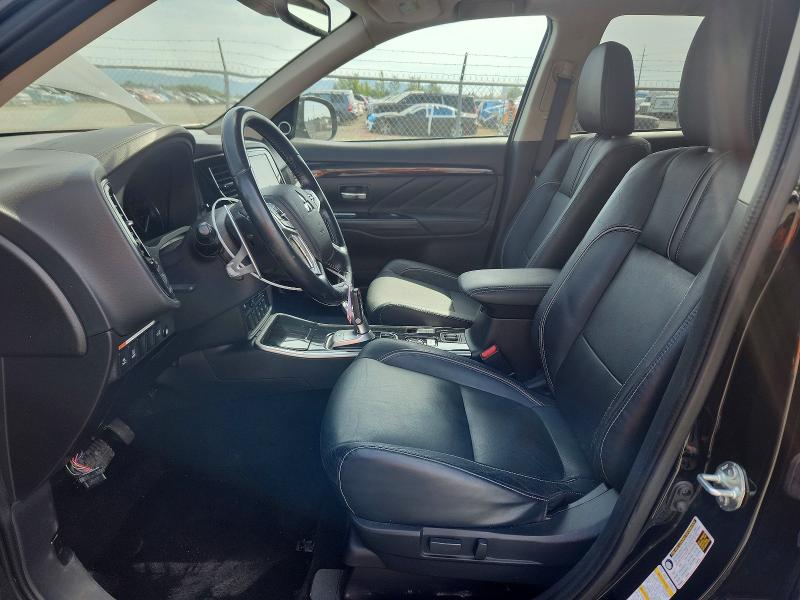 53014106 :رقم المزاد ، JA4J24A57JZ032046 vin ، 2018 Mitsubishi Outlander مزاد بيع