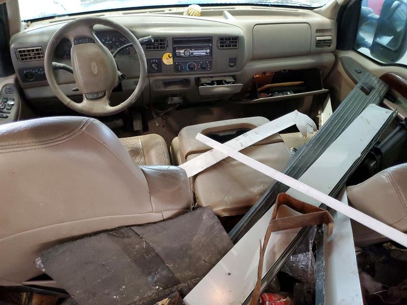 52746486 :رقم المزاد ، 1FTNW21S12EC37697 vin ، 2002 Ford F250 مزاد بيع