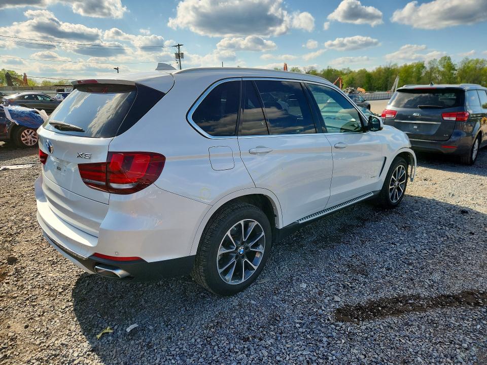 Продажа на аукционе авто 2018 Bmw X5, vin: 5UXKR0C50JL076628, номер лота: 51677716