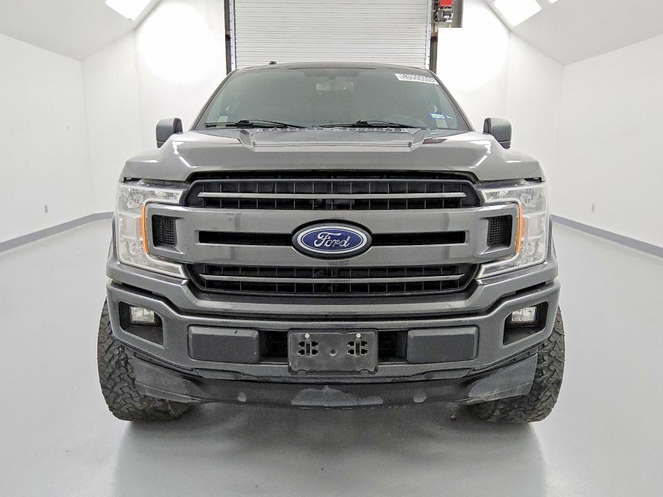 53955666 :رقم المزاد ، 1FTEW1CP7JKD33028 vin ، 2018 Ford F150 مزاد بيع
