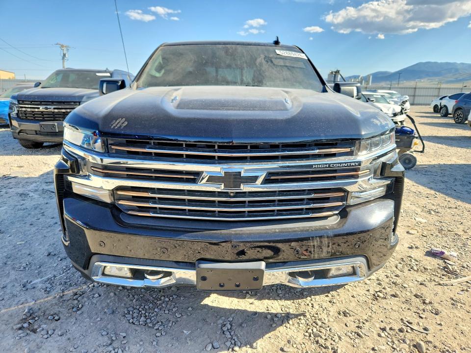 Продаж на аукціоні авто 2021 Chevrolet Silverado, vin: 1GCUYHEL8MZ151018, номер лоту: 52889426
