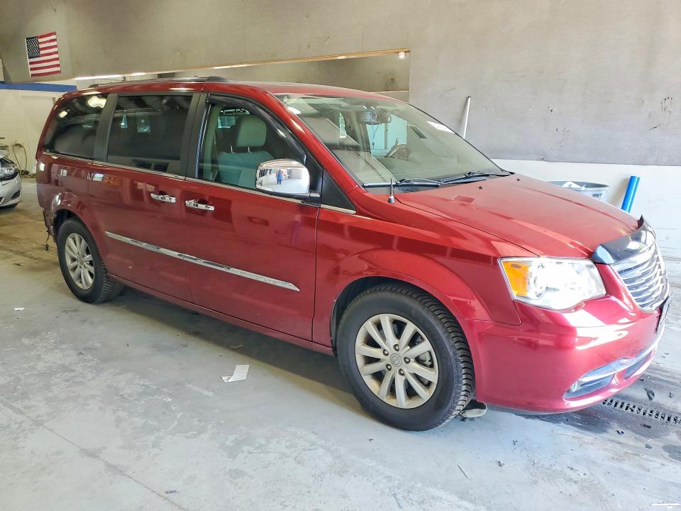 54265426 :رقم المزاد ، 2C4RC1GGXGR233004 vin ، 2016 Chrysler Town & Country مزاد بيع