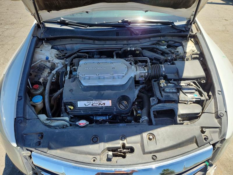 54023636 :رقم المزاد ، 1HGCP3F83CA018984 vin ، 2012 Honda Accord مزاد بيع