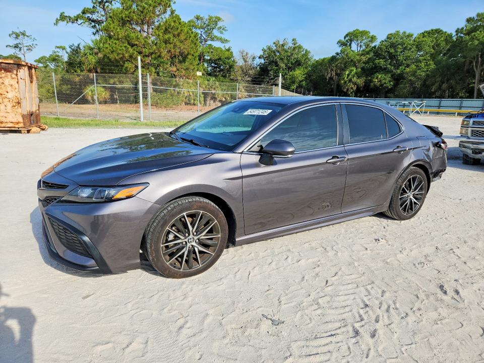 Продаж на аукціоні авто 2023 Toyota Camry, vin: 4T1G11AK0PU807974, номер лоту: 54971246