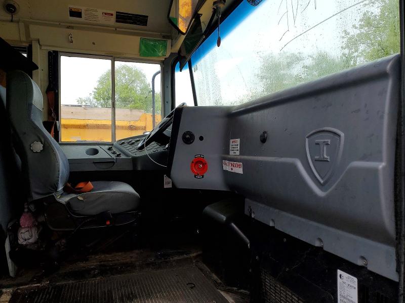 52382196 :رقم المزاد ، 4DRBUAAN9EB787874 vin ، 2014 Ic Corporation Ce Series School مزاد بيع