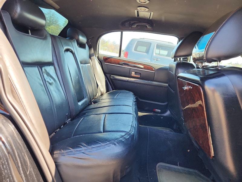 Aukcja sprzedaży 2011 Lincoln Town Car, vin: 2LNBL8EV5BX754434, numer aukcji: 53995596